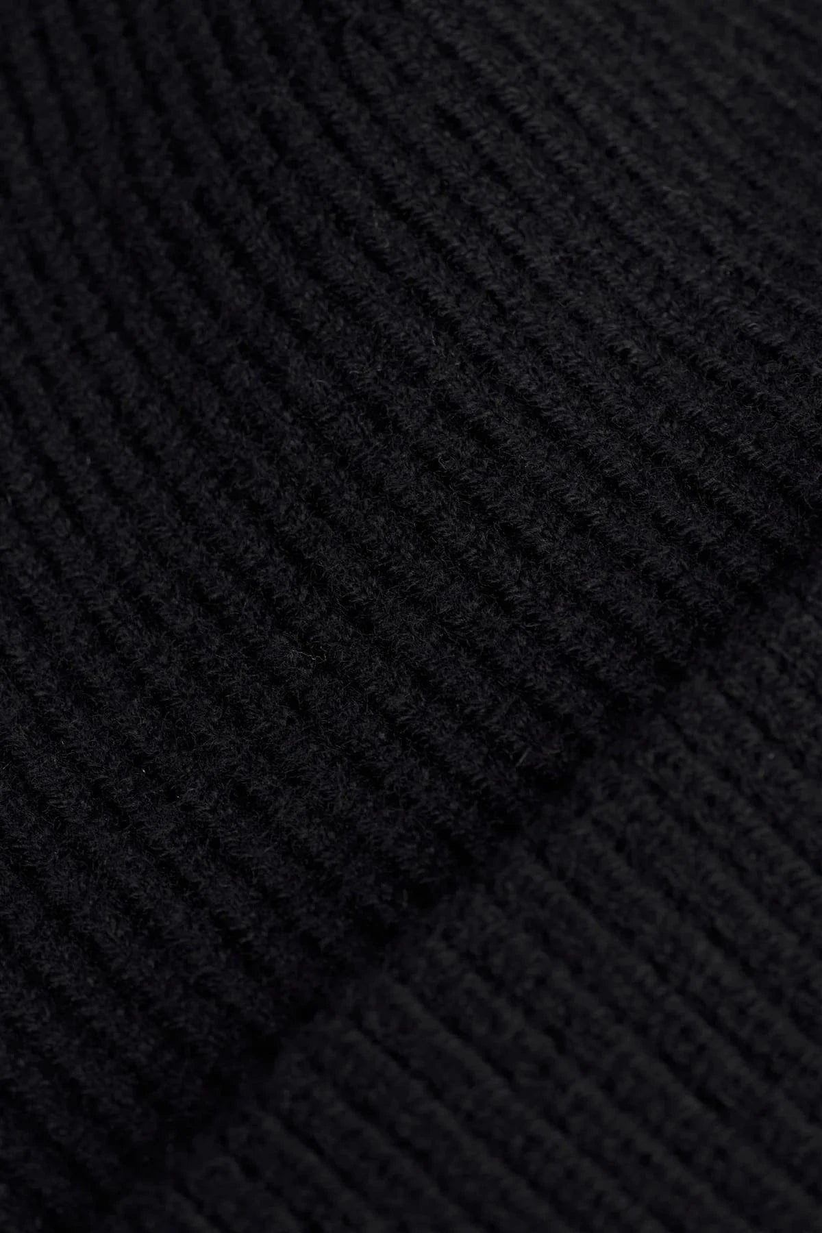 Cavani Black Beanie Hat