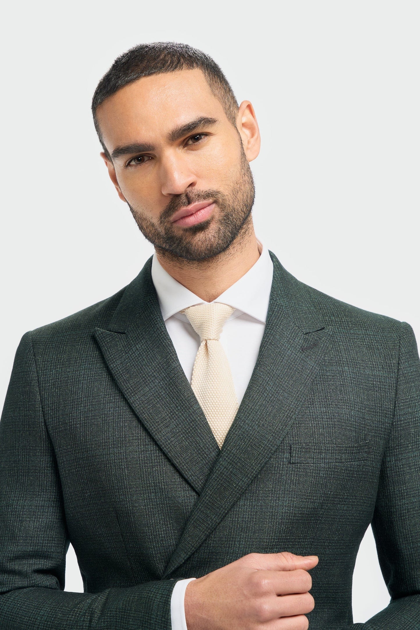 Cavani Caridi Olive Double-Breasted 2-Piece Suit