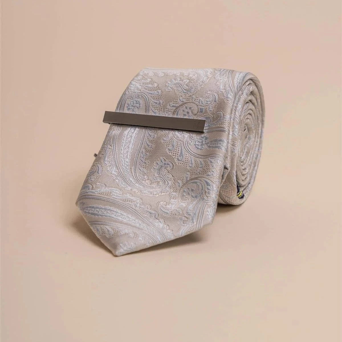 Cavani Light Grey Paisley Tie Set