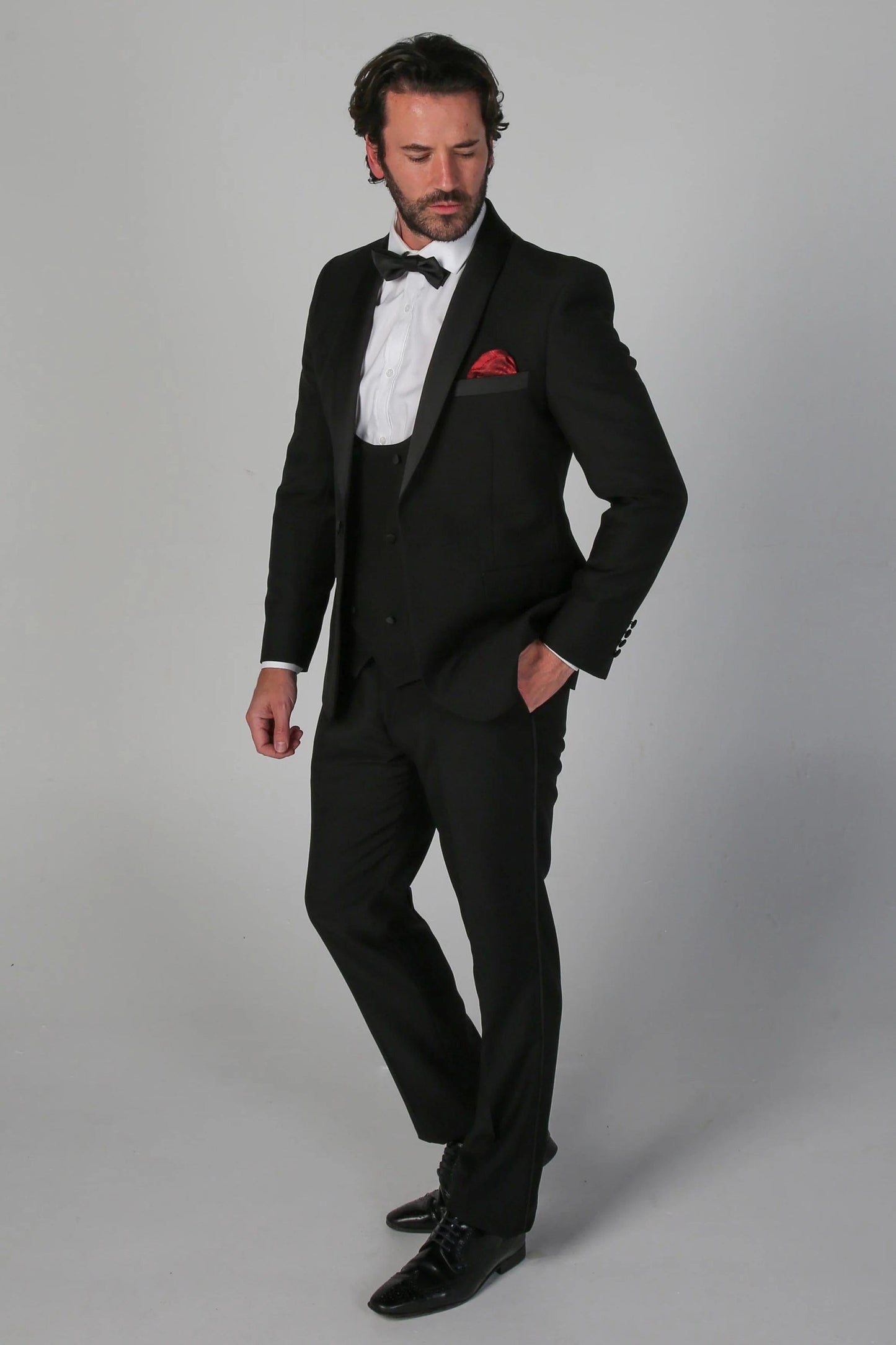 Paul Andrew Ford Black 3-Piece Tuxedo Suit