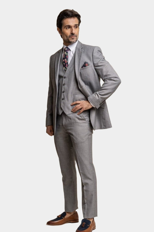 Cavani Reegan Grey 3-Piece Suit