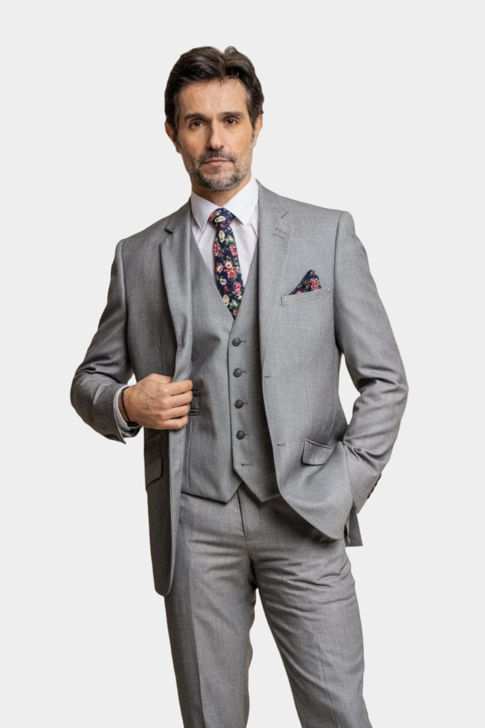 CAVANI REEGAN GREY 3-PIECE SUIT