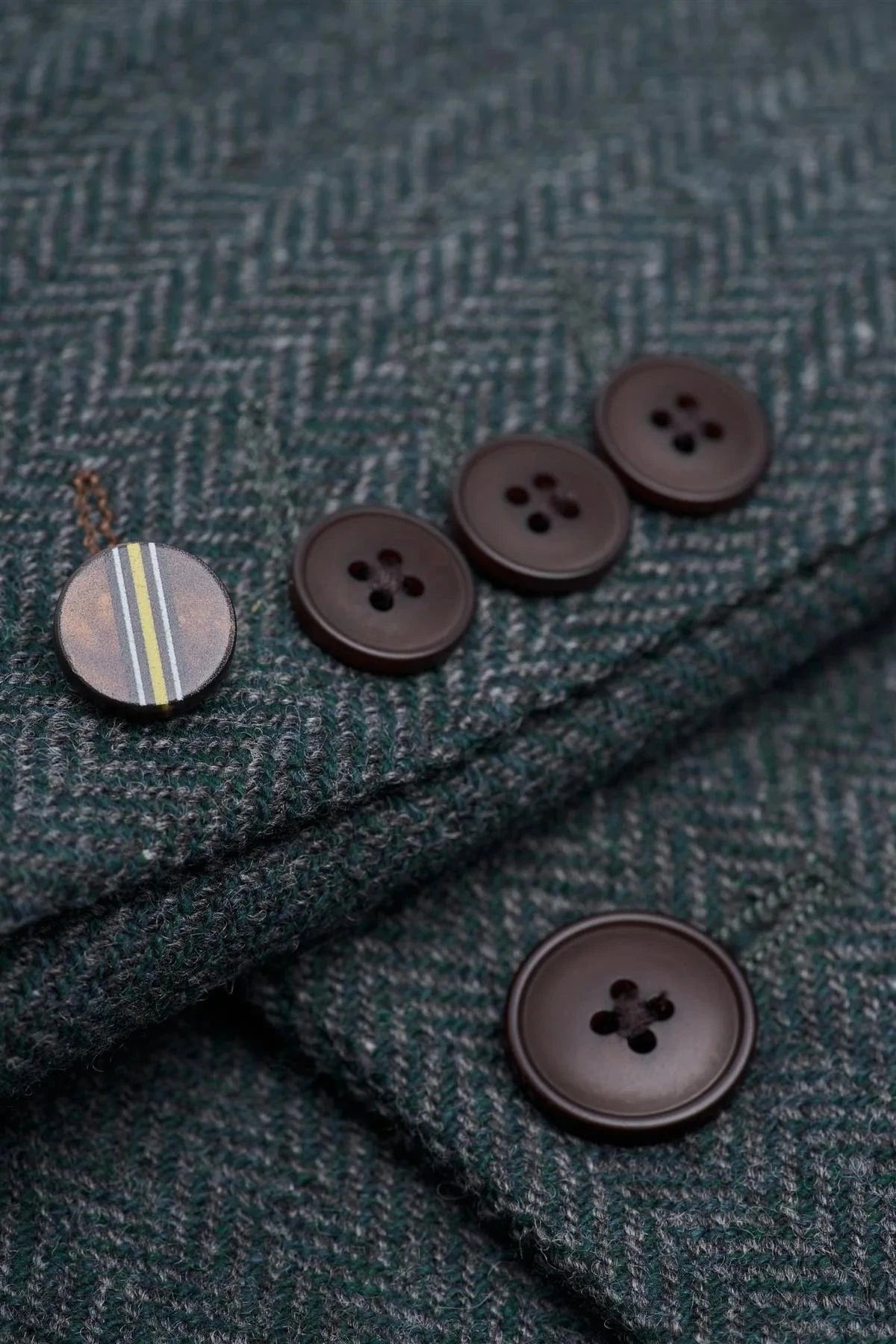 Cavani Thomas Lush Olive Tweed Blazer