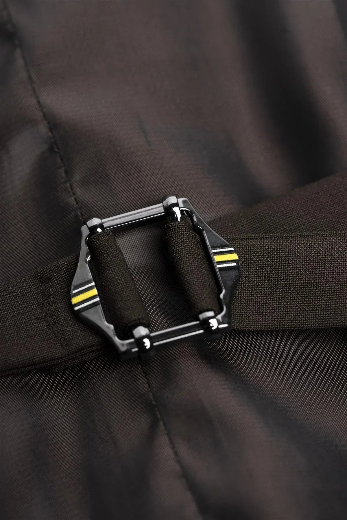 Cavani Bond Auburn Three Piece Suit