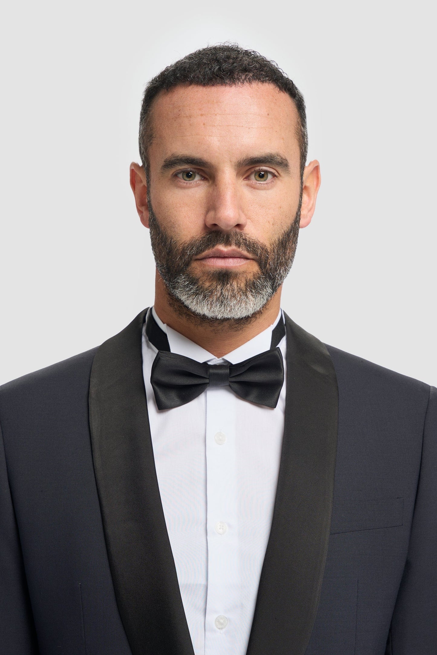 Cavani Aspen Midnight Navy 2-Piece Suit