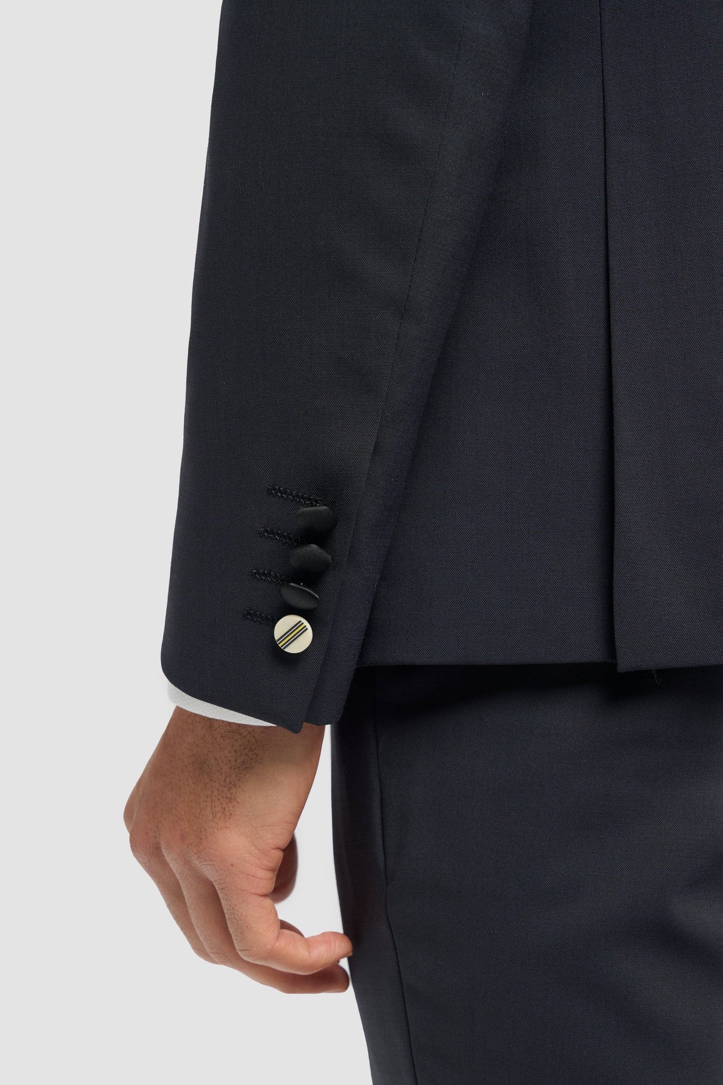 Cavani Aspen Midnight Navy Double Breasted 2-Piece Suit