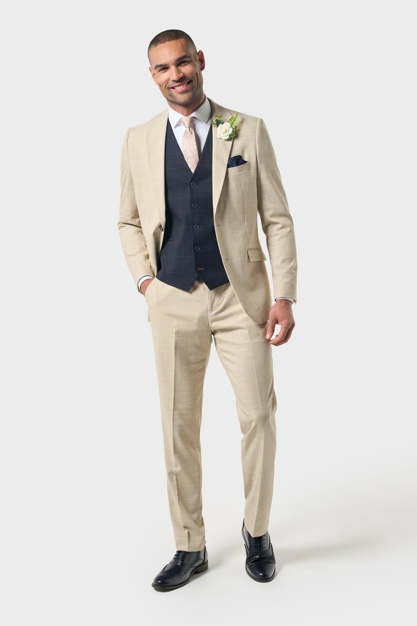 Cavani Camden Beige Three Piece Suit With Torino Navy Waistcoat