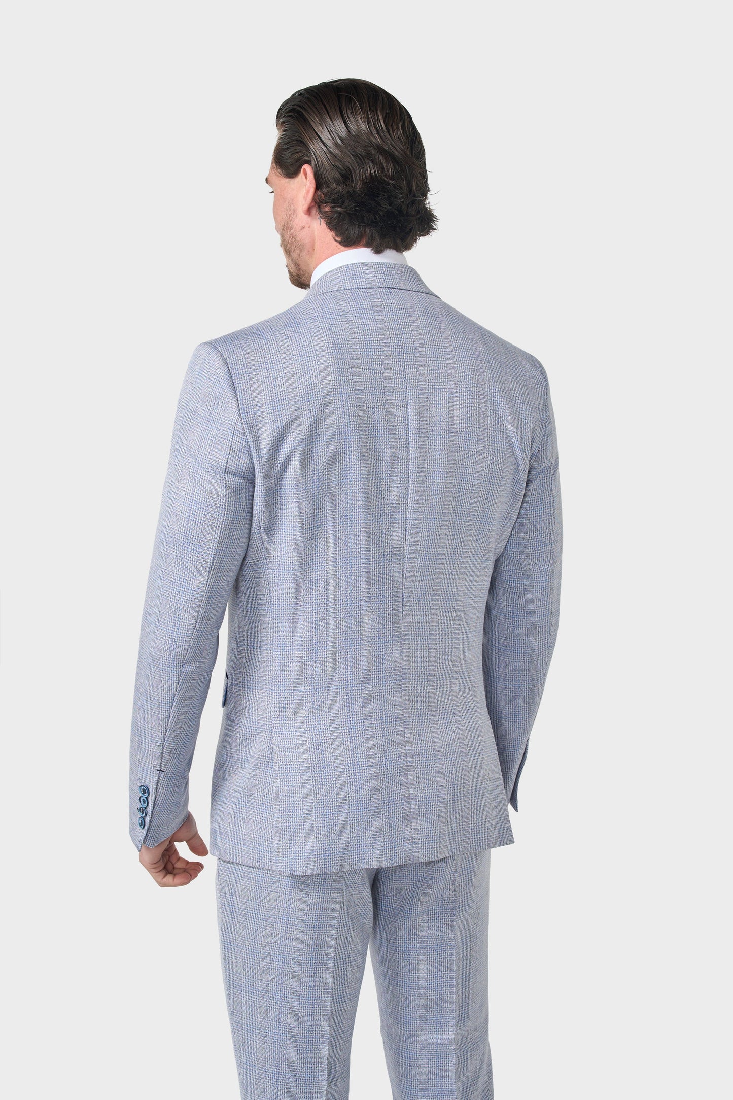 Cavani Caridi Sky Three Piece Suit
