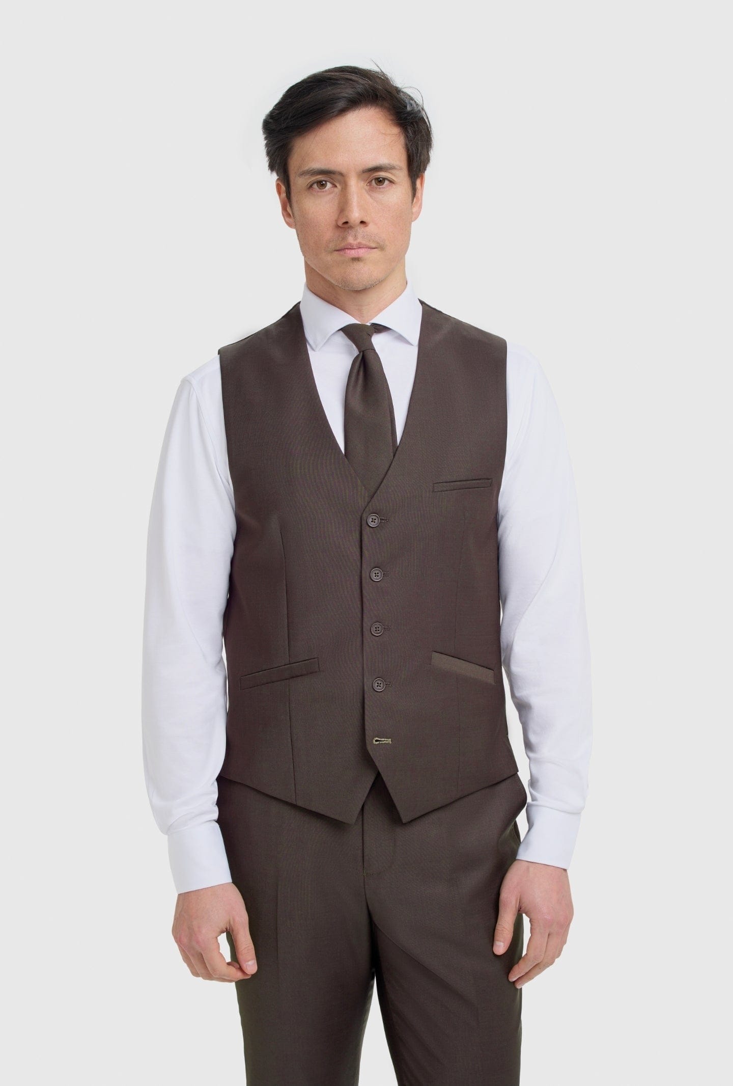 Cavani Bond Auburn Three Piece Suit