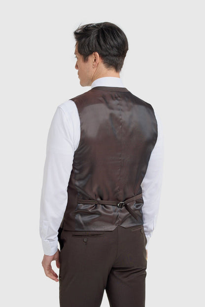 Cavani Bond Auburn Three Piece Suit