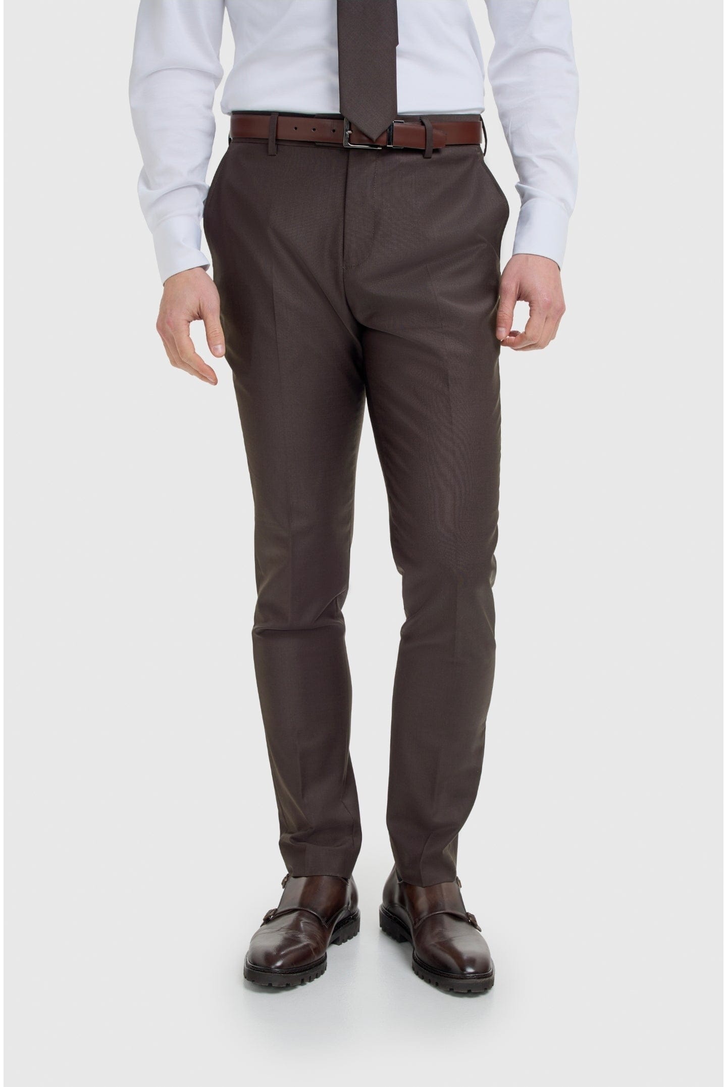 Cavani Bond Auburn Three Piece Suit