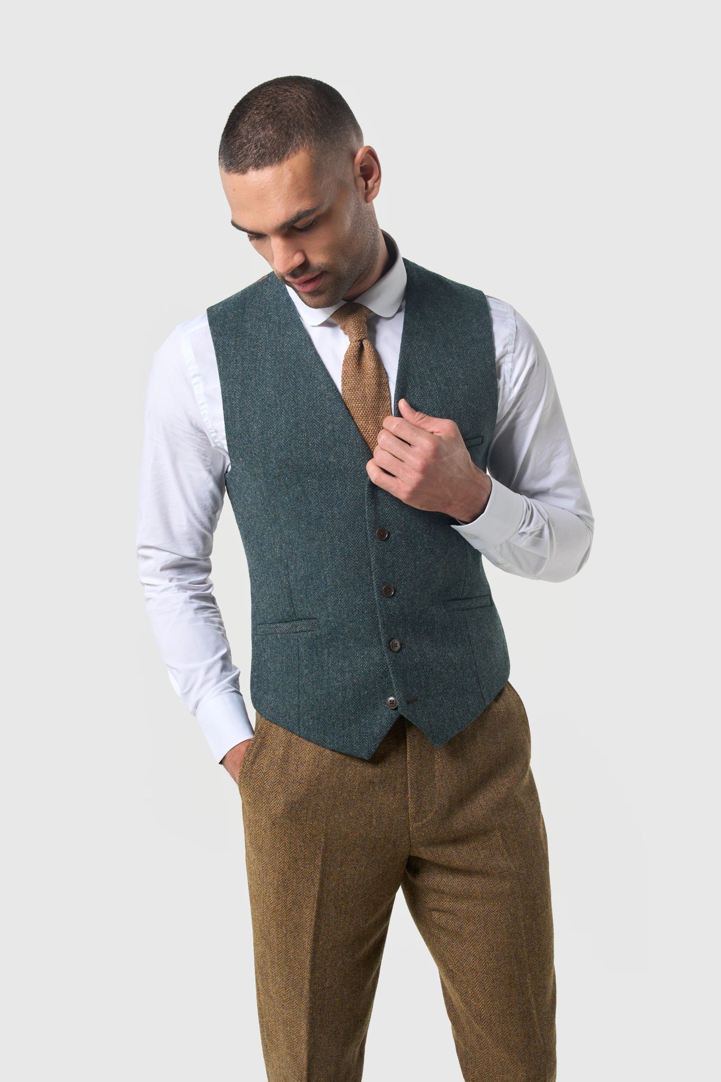 Cavani Thomas Brown Tweed Three Piece Suit with Olive Waistcoat