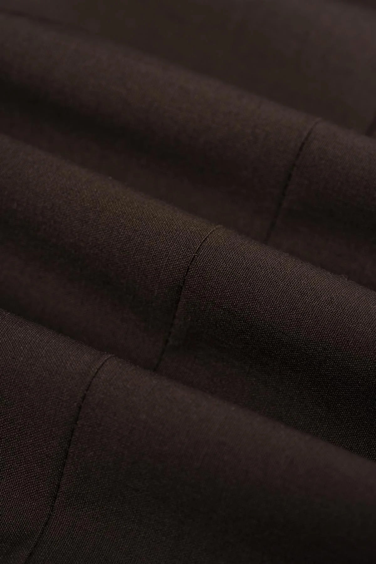 Cavani Bond Auburn Three Piece Suit