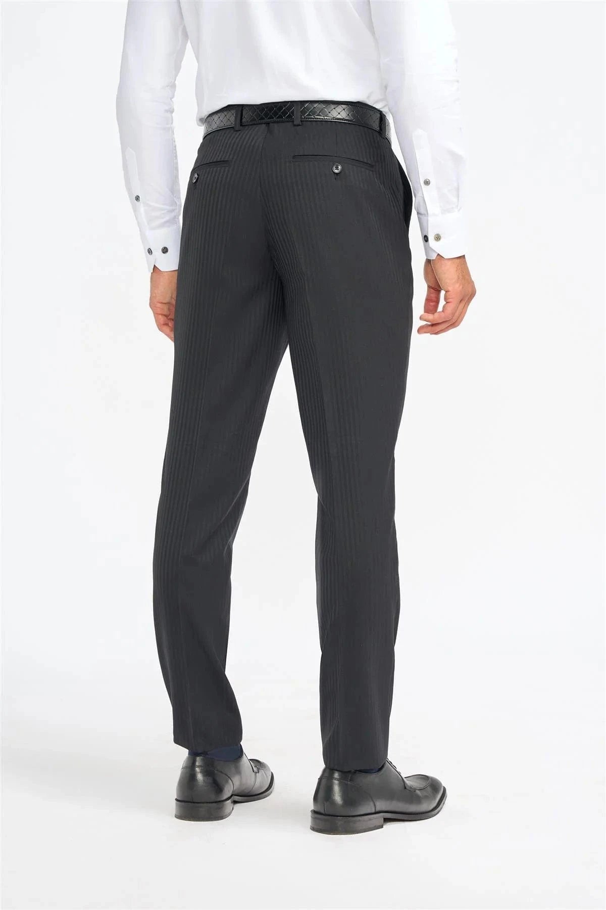 Cavani Roberto Black 3-Piece Suit