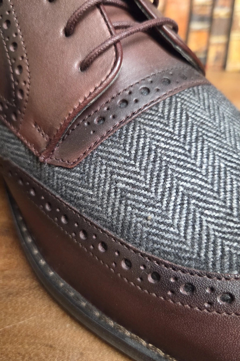 Cavani Faro Bordo Leather Shoes