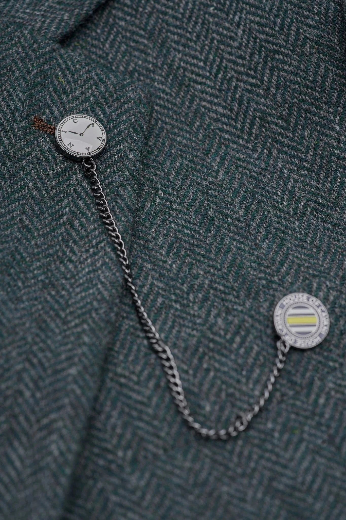Cavani Thomas Lush Olive Tweed 3-Piece Suit