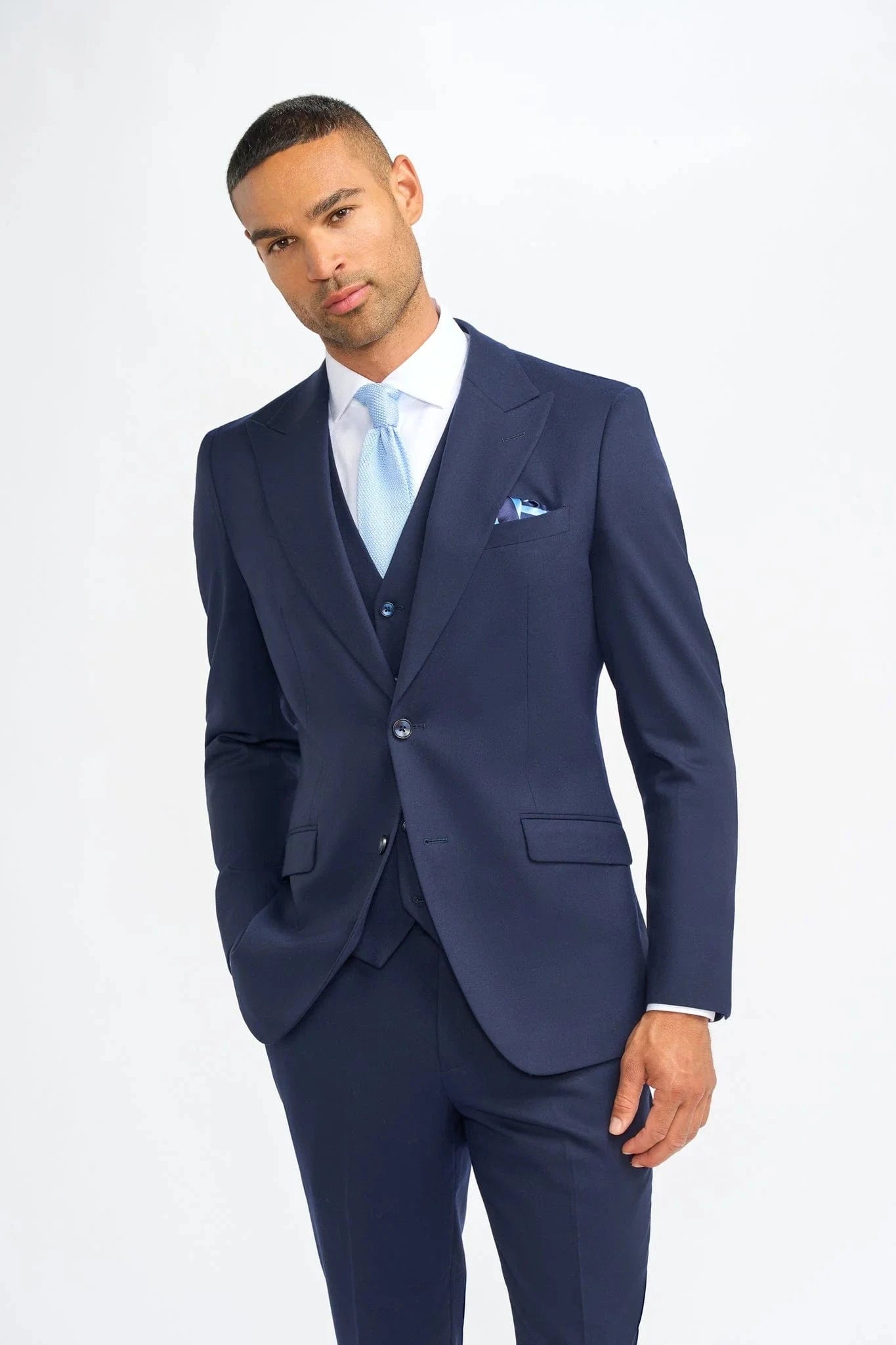 Cavani James Navy Super 130s Wool 3-Piece Suit
