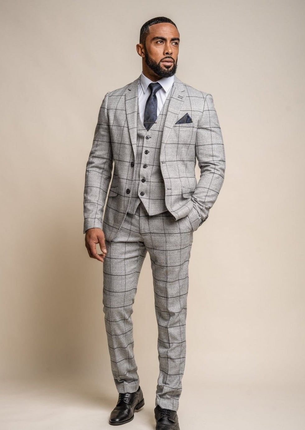 Julian Craker Savile Row London Prince of Wales check three piece suit 42 R  - Simpson Advanced Chiropractic & Medical Center