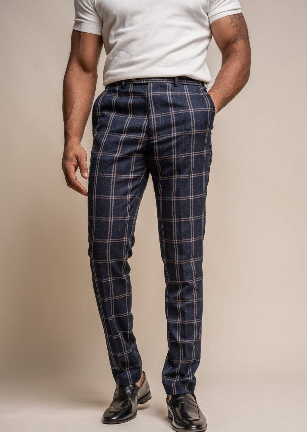 HARDY NAVY CHECK 3-PIECE SUIT